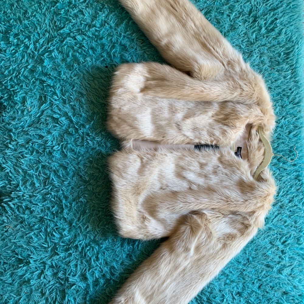 Fur Jacket - Natural/Tan - Picture 8 of 10